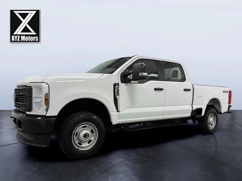 Used 2024 Ford F350 XL image 2