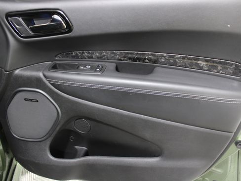 Used 2021 Dodge Durango SRT w/ Premium Interior Group AWD/4WD image 44