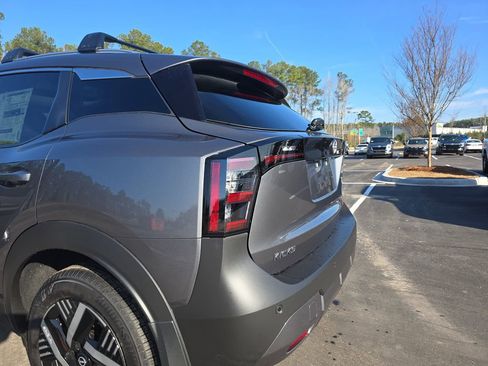 New 2026 Nissan Kicks SV w/ SV Premium Package image 36