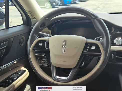 Used 2020 Lincoln Corsair Reserve w/ Equipment Group 202A AWD/4WD image 9