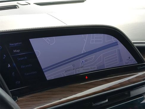 Used 2023 Cadillac Escalade Premium Luxury Platinum image 23