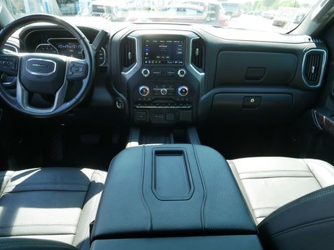 Used 2021 GMC Sierra 1500 Denali w/ Denali Ultimate Package AWD/4WD image 10