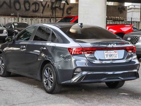 Used 2023 Kia Forte LXS image 6