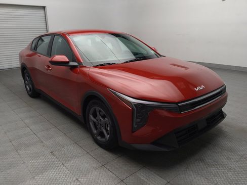 Used 2025 Kia K4 FWD image 13