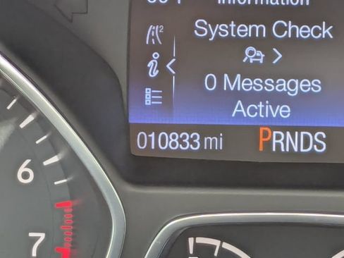 Used 2019 Ford Escape SE FWD image 30