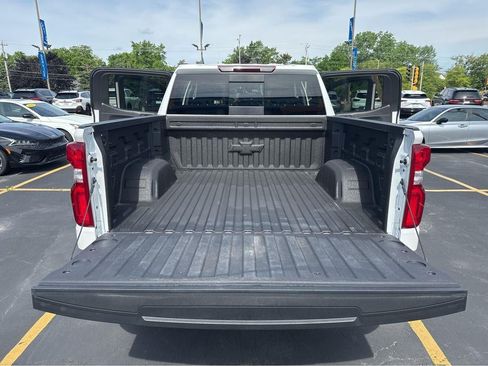 Used 2021 Chevrolet Silverado 1500 LT Trail Boss w/ Convenience Package II AWD/4WD image 11