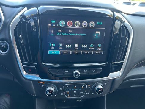 Used 2019 Chevrolet Traverse Premier w/ Redline Edition AWD/4WD image 38