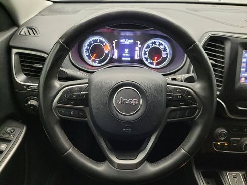 Used 2020 Jeep Cherokee Latitude Plus FWD image 22