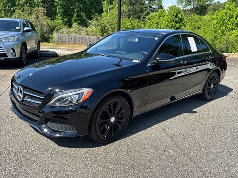 Used 2016 Mercedes-Benz C 300 Sedan w/ Multimedia Package image 3