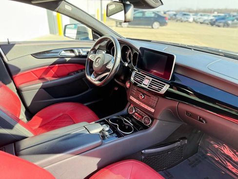 Used 2016 Mercedes-Benz CLS 550 4MATIC image 24