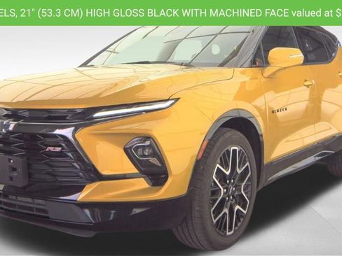 Used 2023 Chevrolet Blazer RS w/ Enhanced Convenience Package AWD/4WD image 3