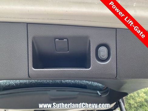 Used 2015 GMC Yukon SLT image 47