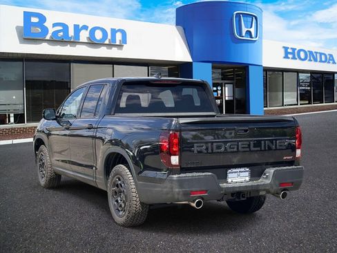 Certified 2025 Honda Ridgeline Sport+ image 4