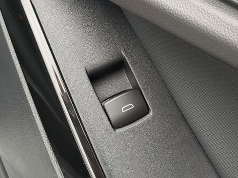 New 2026 Chevrolet Equinox LT w/ LPO, Floor Liner Package image 44