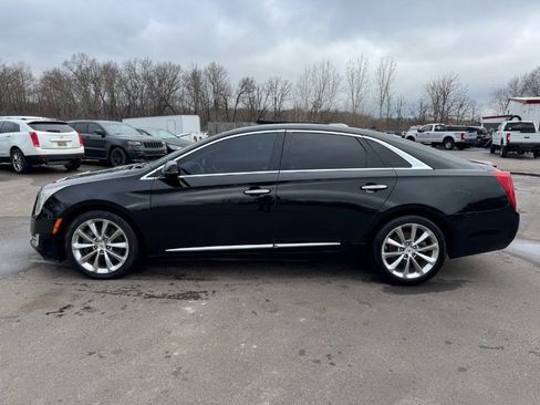 Used 2013 Cadillac XTS Luxury image 2
