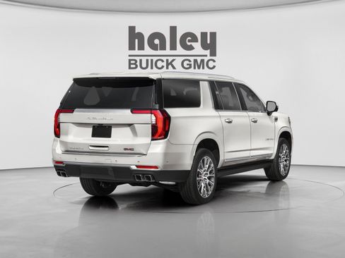 New 2026 GMC Yukon XL Denali AWD/4WD image 2