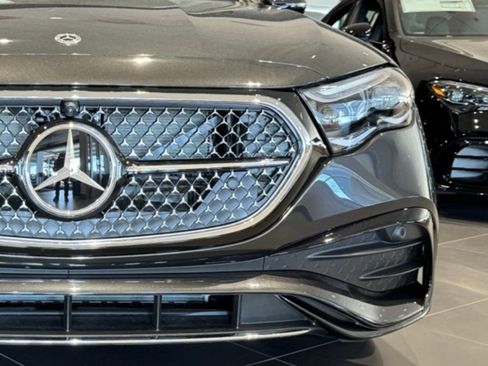 New 2025 Mercedes-Benz E 350 Sedan image 6