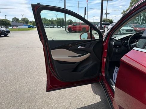 Certified 2020 Buick Envision Essence AWD/4WD image 12