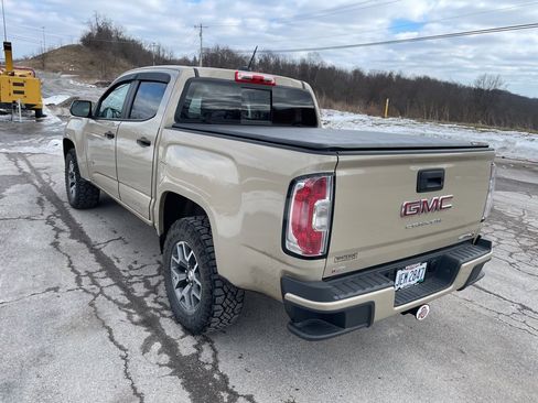 Used 2022 GMC Canyon AT4 w/ Trailering Package image 7