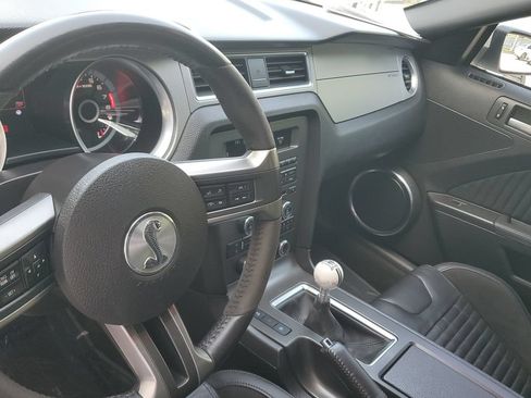 Used 2013 Ford Mustang Shelby GT500 RWD image 18