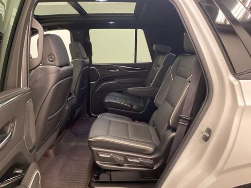 Used 2022 Cadillac Escalade Sport w/ Touring Package image 22