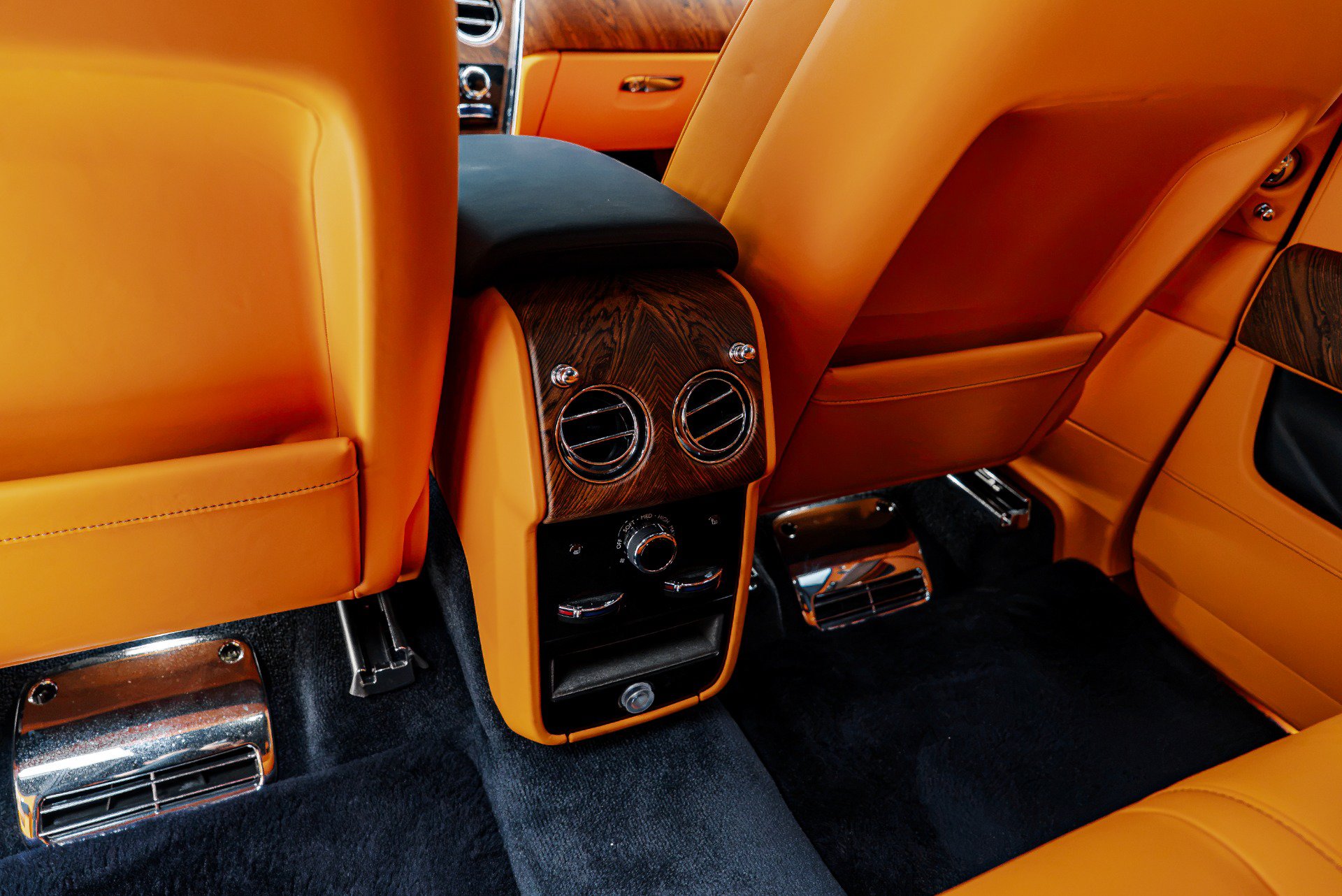 Used 2023 Rolls-Royce Cullinan AWD/4WD image 54