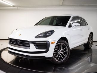 Certified 2023 Porsche Macan AWD/4WD video 1