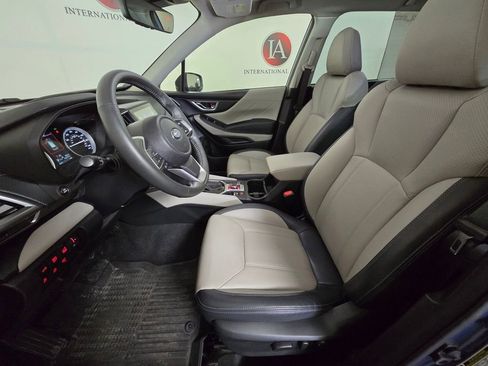 Used 2023 Subaru Forester Limited AWD/4WD image 15