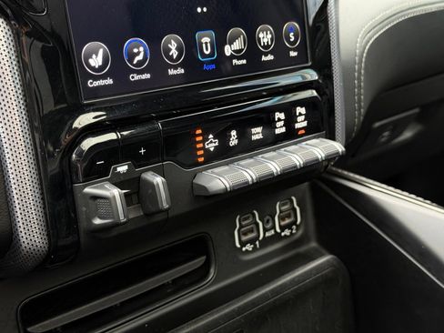 Used 2020 RAM 1500 Limited AWD/4WD image 71