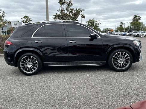 Used 2020 Mercedes-Benz GLE 450 4MATIC image 2