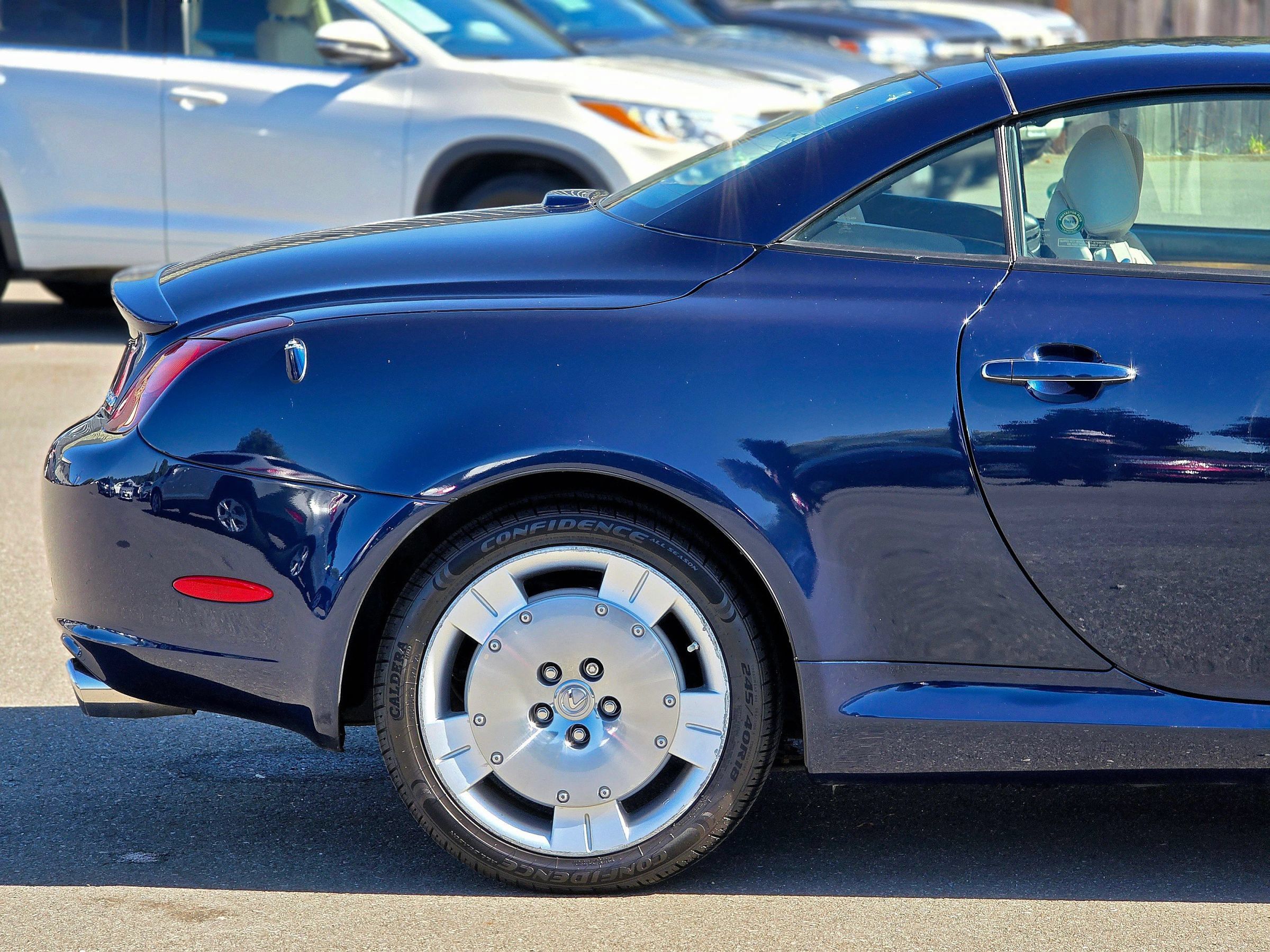 Used 2005 Lexus SC 430 Convertible RWD image 16