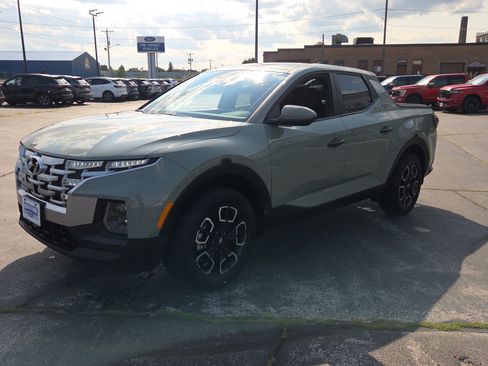 Used 2024 Hyundai Santa Cruz SEL AWD/4WD image 3