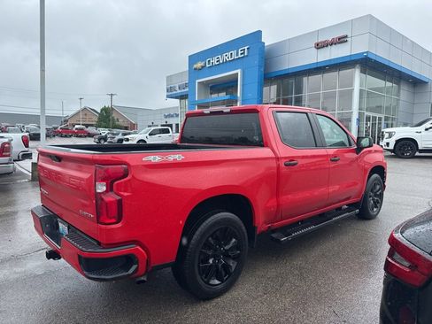 Used 2022 Chevrolet Silverado 1500 Custom AWD/4WD image 7