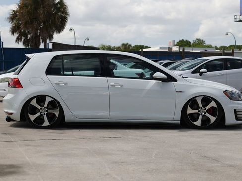 Used 2015 Volkswagen GTI S image 10