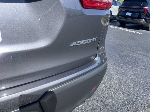 Certified 2025 Subaru Ascent Premium w/ Popular Package #2 AWD/4WD image 6