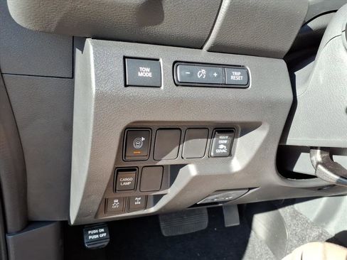 New 2026 Nissan Frontier PRO-4X w/ Pro-4x Convenience Package image 19