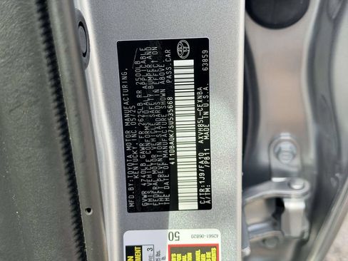 Certified 2025 Toyota Camry LE AWD/4WD image 27