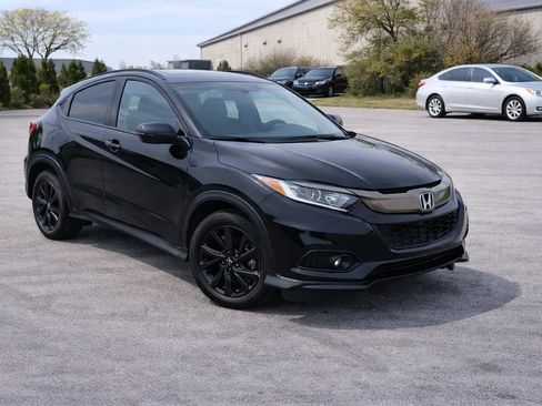 Used 2021 Honda HR-V Sport image 1