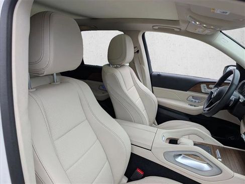 Used 2024 Mercedes-Benz GLE 450 4MATIC image 18