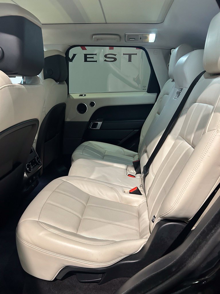 Used 2018 Land Rover Range Rover Sport HSE AWD/4WD image 19