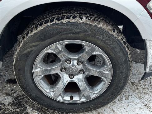 Certified 2018 RAM 1500 Laramie w/ Convenience Group image 9