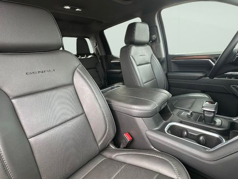 Used 2024 GMC Sierra 1500 Denali w/ Denali Reserve Package AWD/4WD image 22