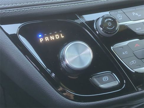 New 2026 Chrysler Pacifica Select image 38
