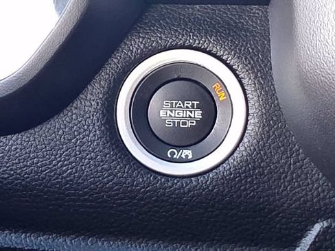 Used 2019 RAM 1500 Big Horn RWD image 20