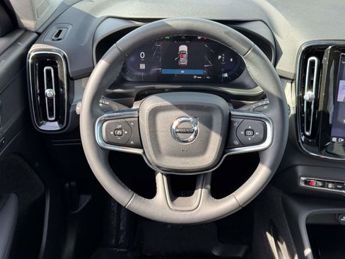 Certified 2023 Volvo XC40 B5 Plus w/ Driver Assist Package image 12