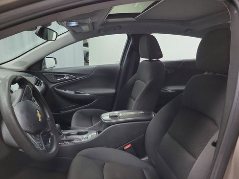 Used 2023 Chevrolet Malibu LT w/ Driver Confidence Package FWD image 12