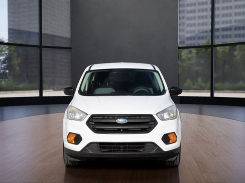 Used 2017 Ford Escape S image 8