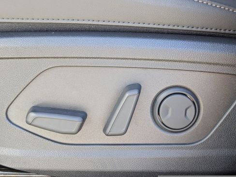 New 2026 Kia Sorento S w/ S Panoramic Sunroof Package FWD image 25