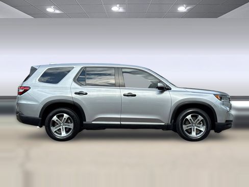 Certified 2024 Honda Pilot EX-L image 7