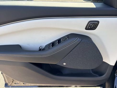 New 2026 Ford Mustang Mach-E Premium AWD/4WD image 18